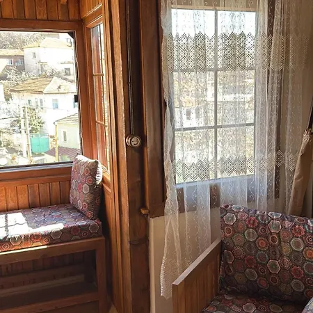Karaot Stone House * Torbalı